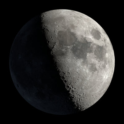Moon Av
