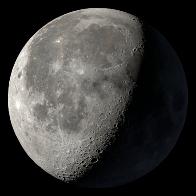 Moon Av